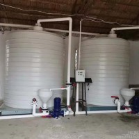 源頭廠家塑料水塔5噸10噸塑料桶立式水容器酸減液化工儲(chǔ)罐